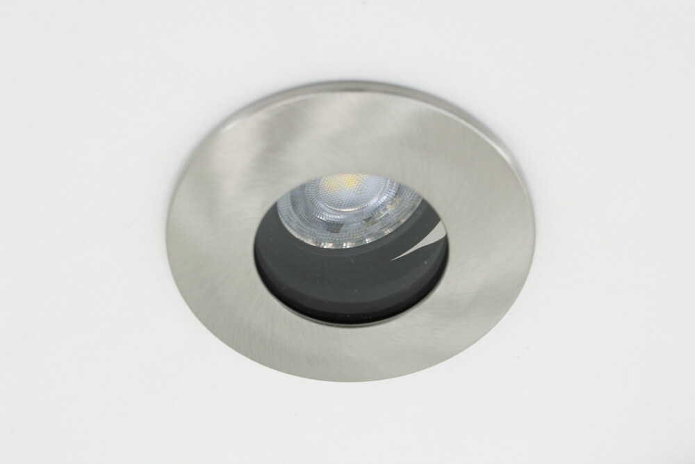 Kantelbare verdiepte waterdichte inbouwspot ACQUA staal met zwart | IP65 9 cm