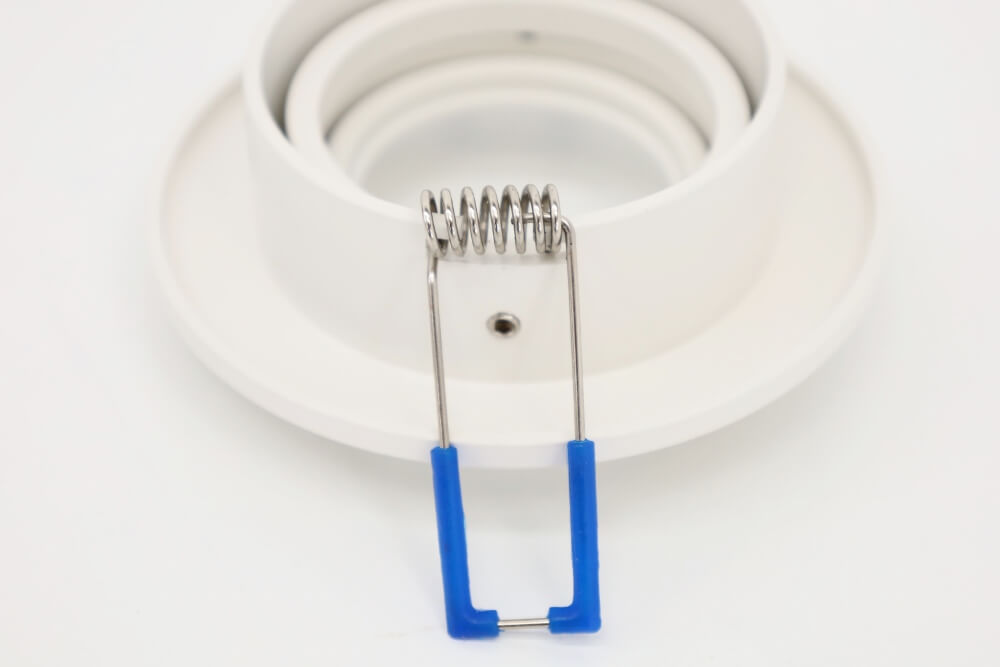 Witte inbouwspot rond SMOOTHY kantelbaar | 9,2 cm