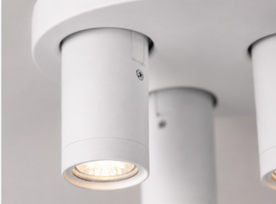 Strakke opbouwspot LEXI 3-lichts rond IP44 | Zwart