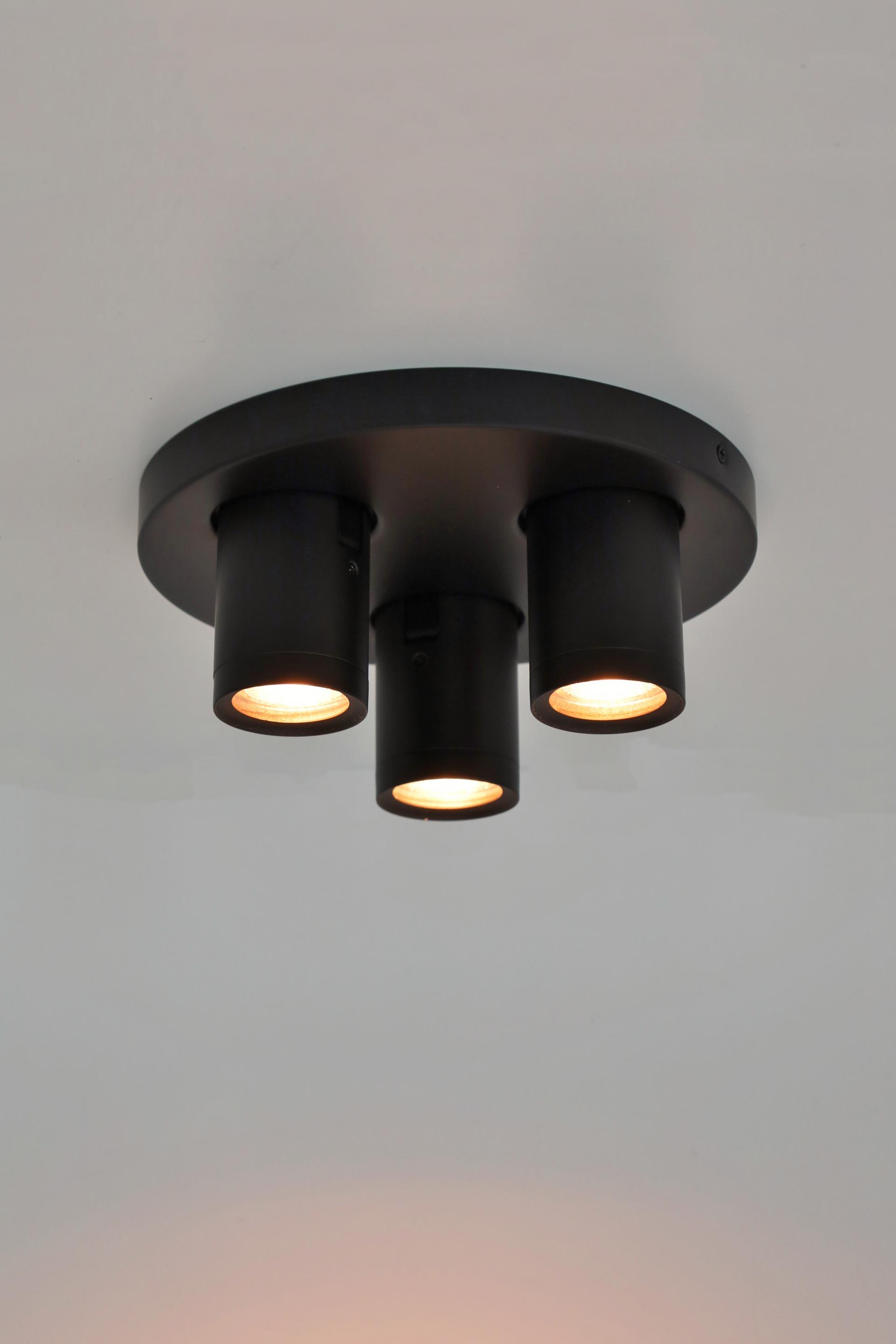 Strakke opbouwspot LEXI 3-lichts rond IP44 | Zwart