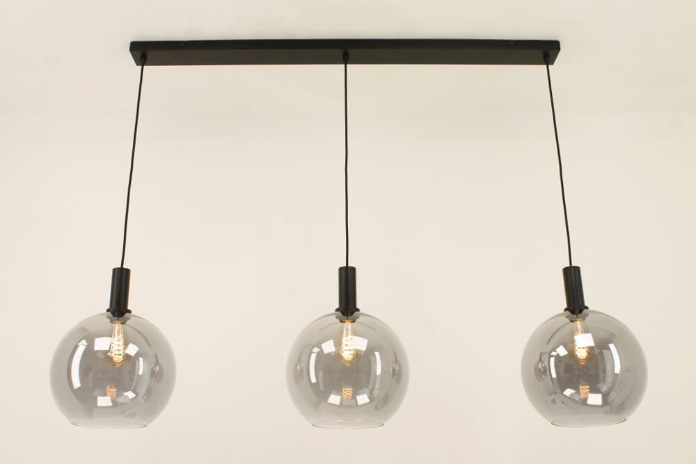 Hanglamp SONDRA licht smoke zwart op balk 120 cm | 3x glas Ø 30 cm