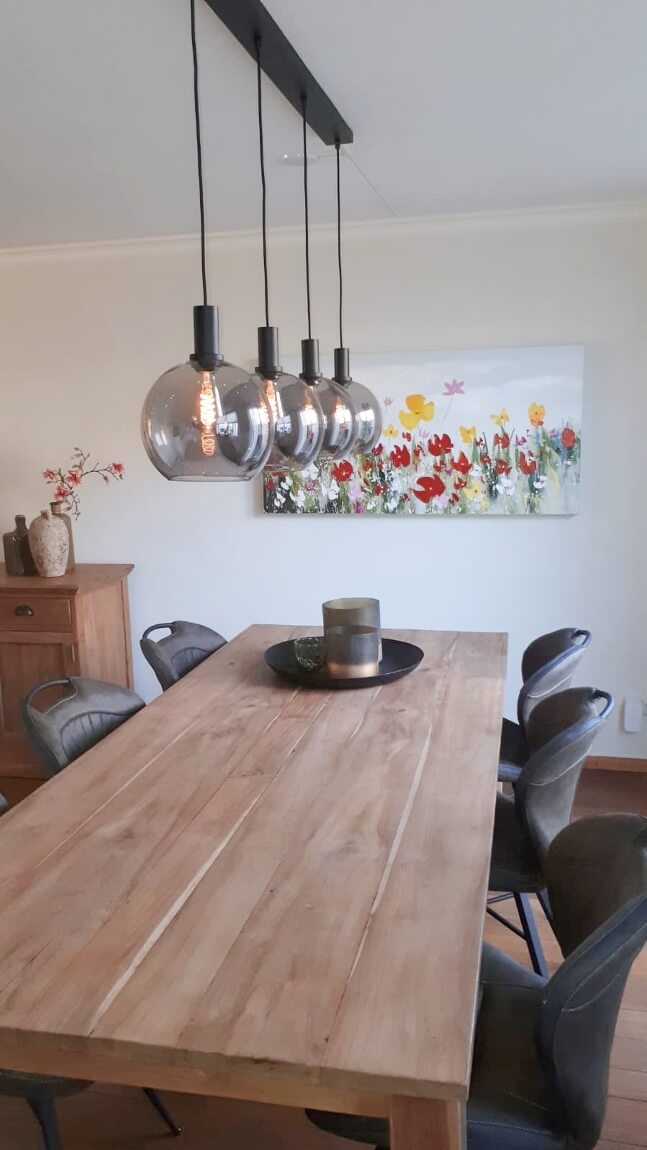 Hanglamp SONDRA licht smoke zwart op balk 120 cm | 4x glas Ø 25 cm
