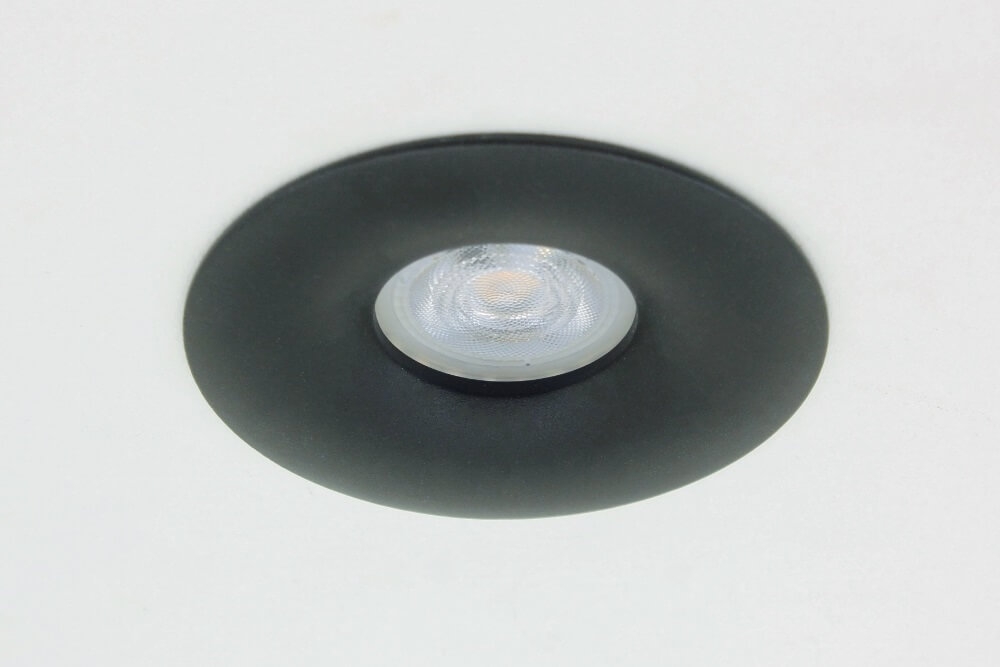 Elegante zwarte licht verdiepte inbouwspot SMOOTH vast | 9,8 cm