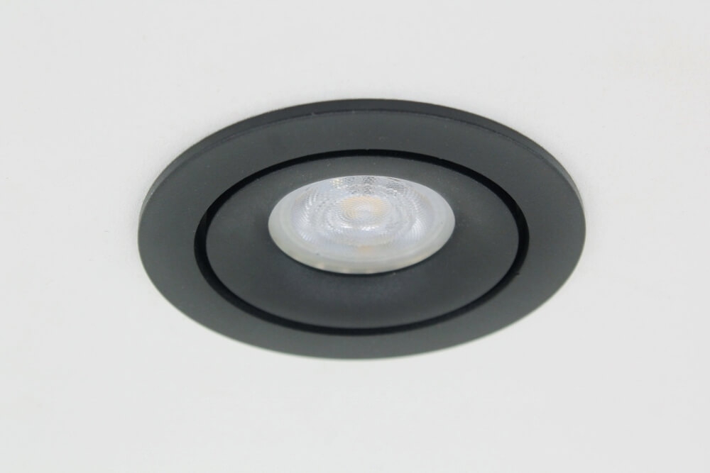 Elegante ronde inbouwspot SMOOTH kantelbaar 9,2 cm | Zwart