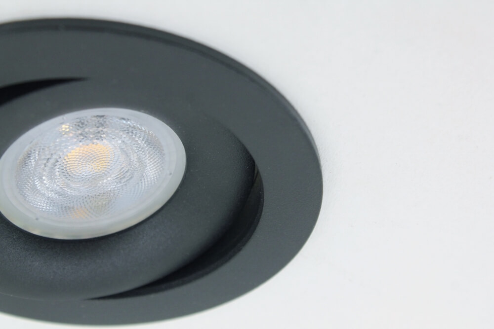 Elegante ronde inbouwspot SMOOTH kantelbaar 9,2 cm | Zwart