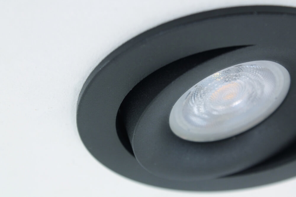 Elegante ronde inbouwspot SMOOTH kantelbaar 9,2 cm | Zwart