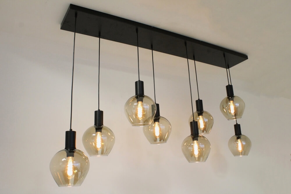 Sfeervolle 8-lichts kokerhanglamp TINO met druppel fumé glazen | Balk 160 cm