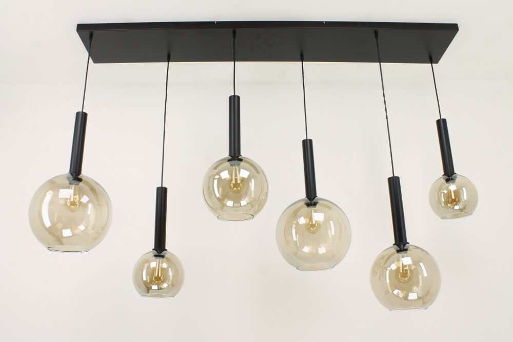 Glazen 6-lichts zwarte kokerhanglamp BALLS smoke fumé | Brede balk 160 cm