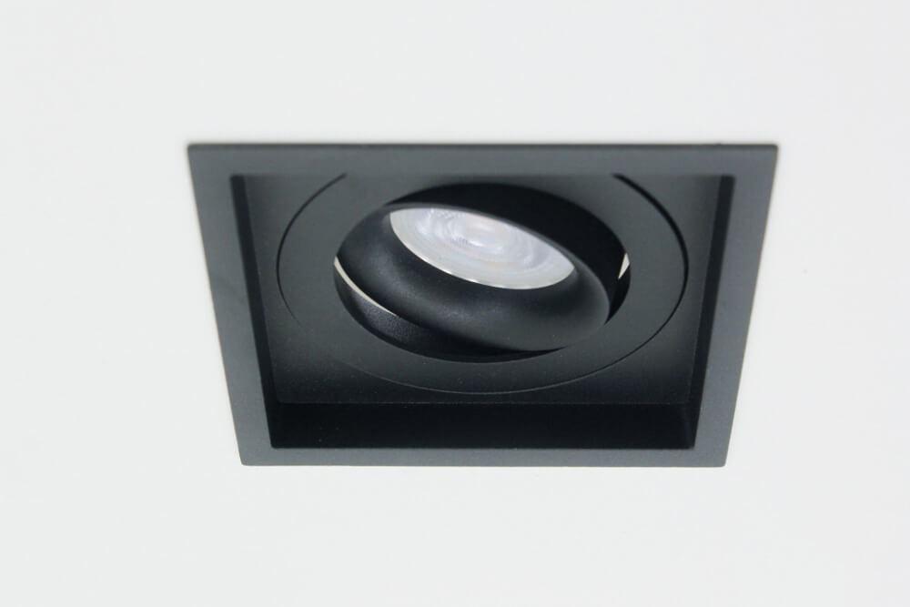 Licht verdiepte inbouwspot HELIOS vierkant 11 cm | Zwart