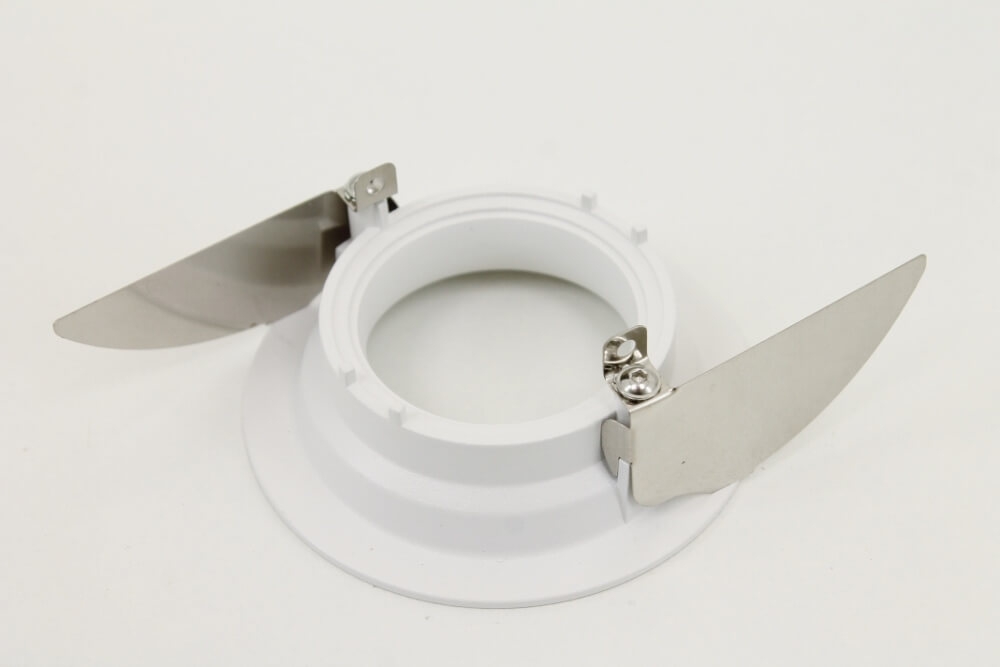Witte ronde inbouwspot CLICK&FIX licht verdiept | 8,2 cm