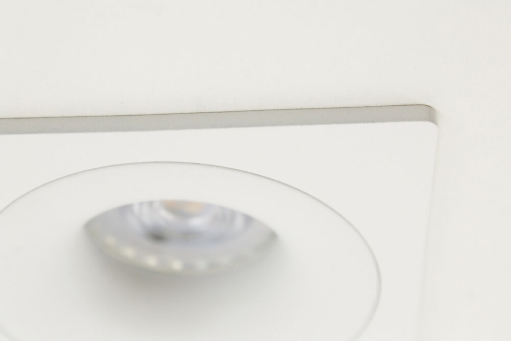 Witte vierkante inbouwspot CLICK&FIX licht verdiept | 10 cm