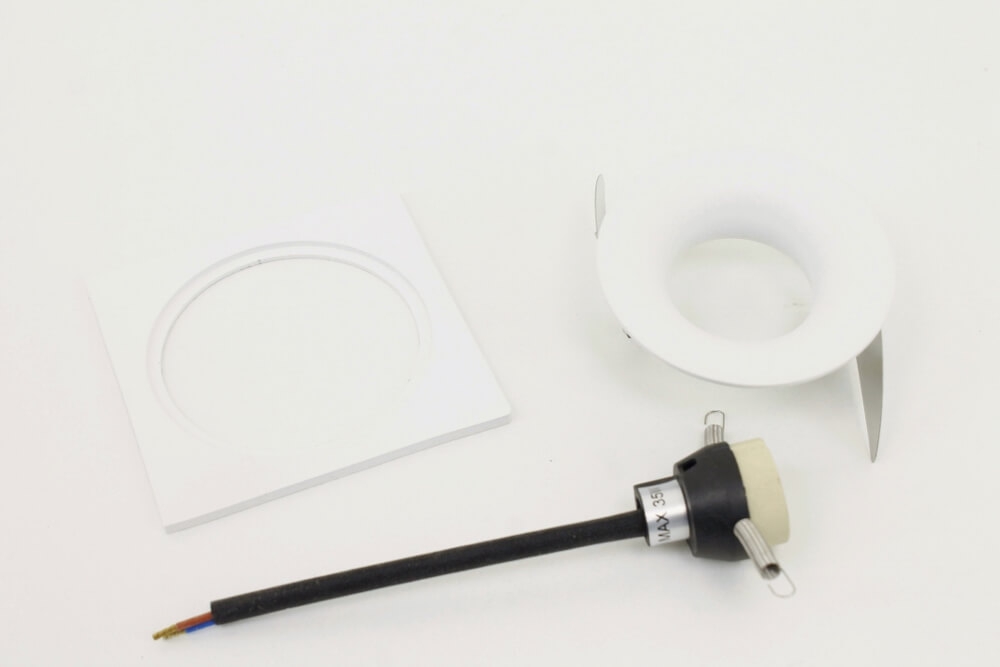 Witte vierkante inbouwspot CLICK&FIX licht verdiept | 10 cm