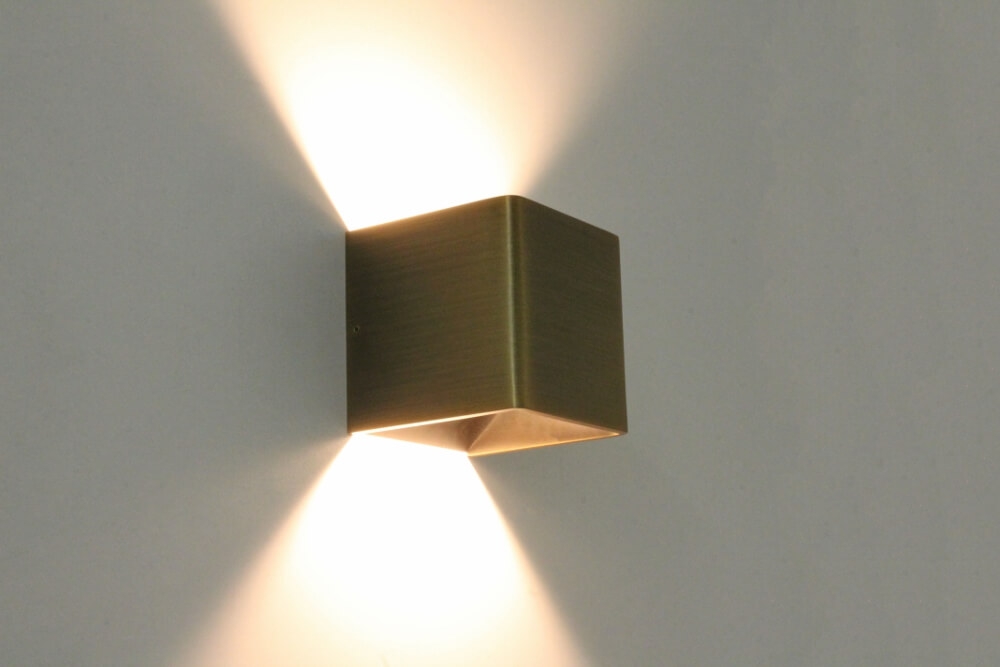 Hoogwaardige wandlamp BRIDGE LED dimbaar | Oud brons 10 cm