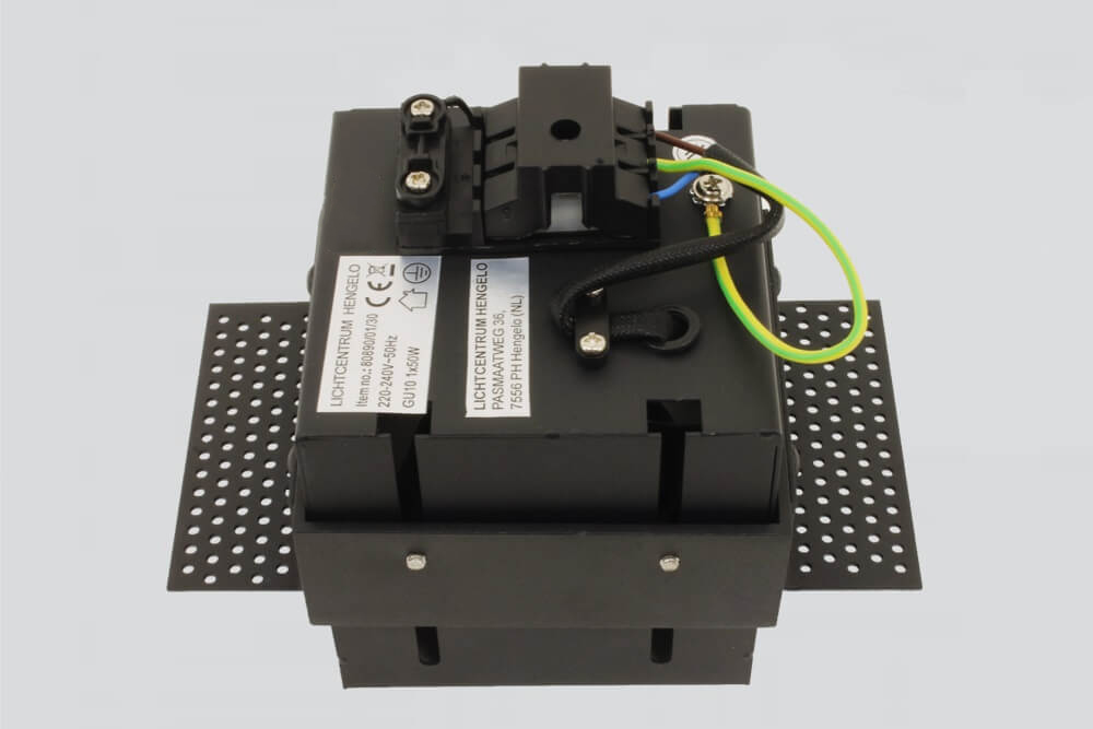 Zwarte inbouwspot TRIMLESS SINGLE GU10 | verstelbare stucrand