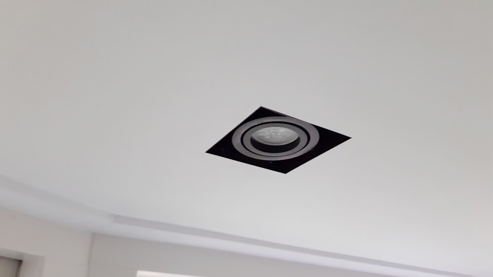 Zwarte inbouwspot TRIMLESS SINGLE GU10 | verstelbare stucrand