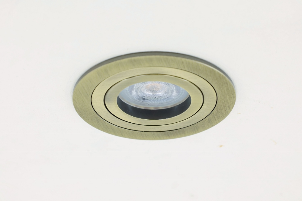Bronskleurige inbouwspot rond HELIUM | 9,2 cm