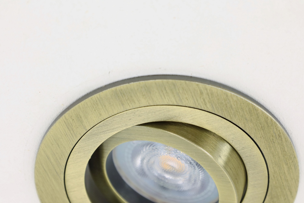 Bronskleurige inbouwspot rond HELIUM | 9,2 cm