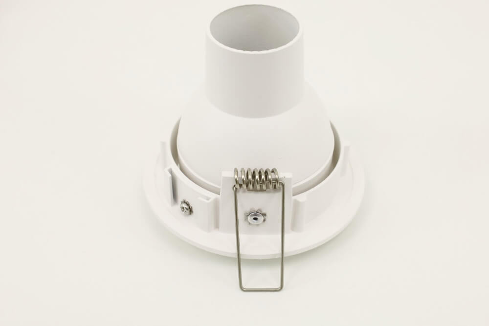 Witte kantelbare waterdichte inbouwspot AQUA TWIST | IP44 9,5 cm