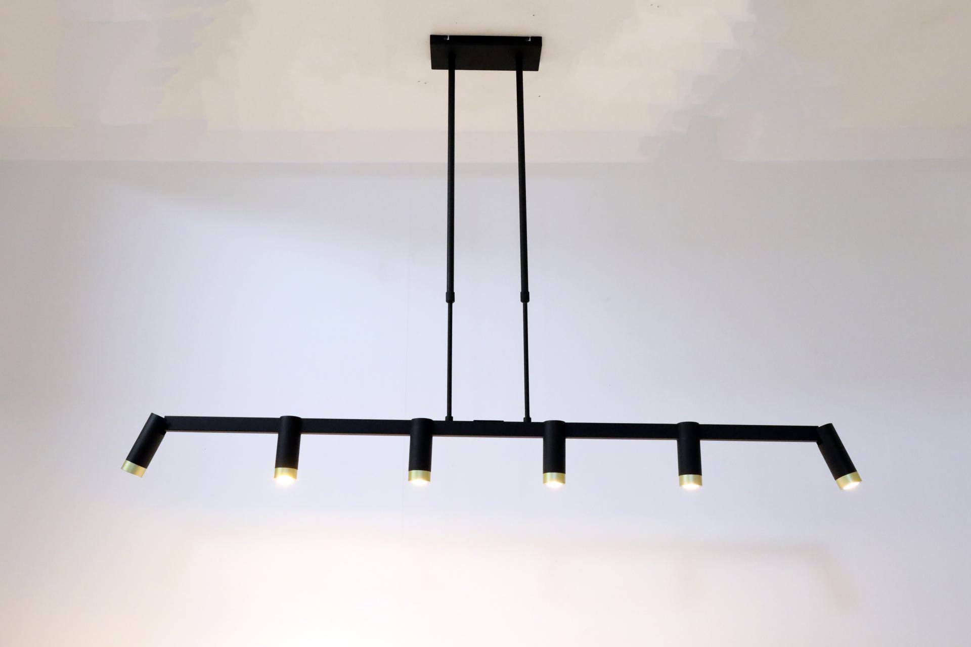 Strakke kokervormige 6-lichts hanglamp | Zwart/Goud