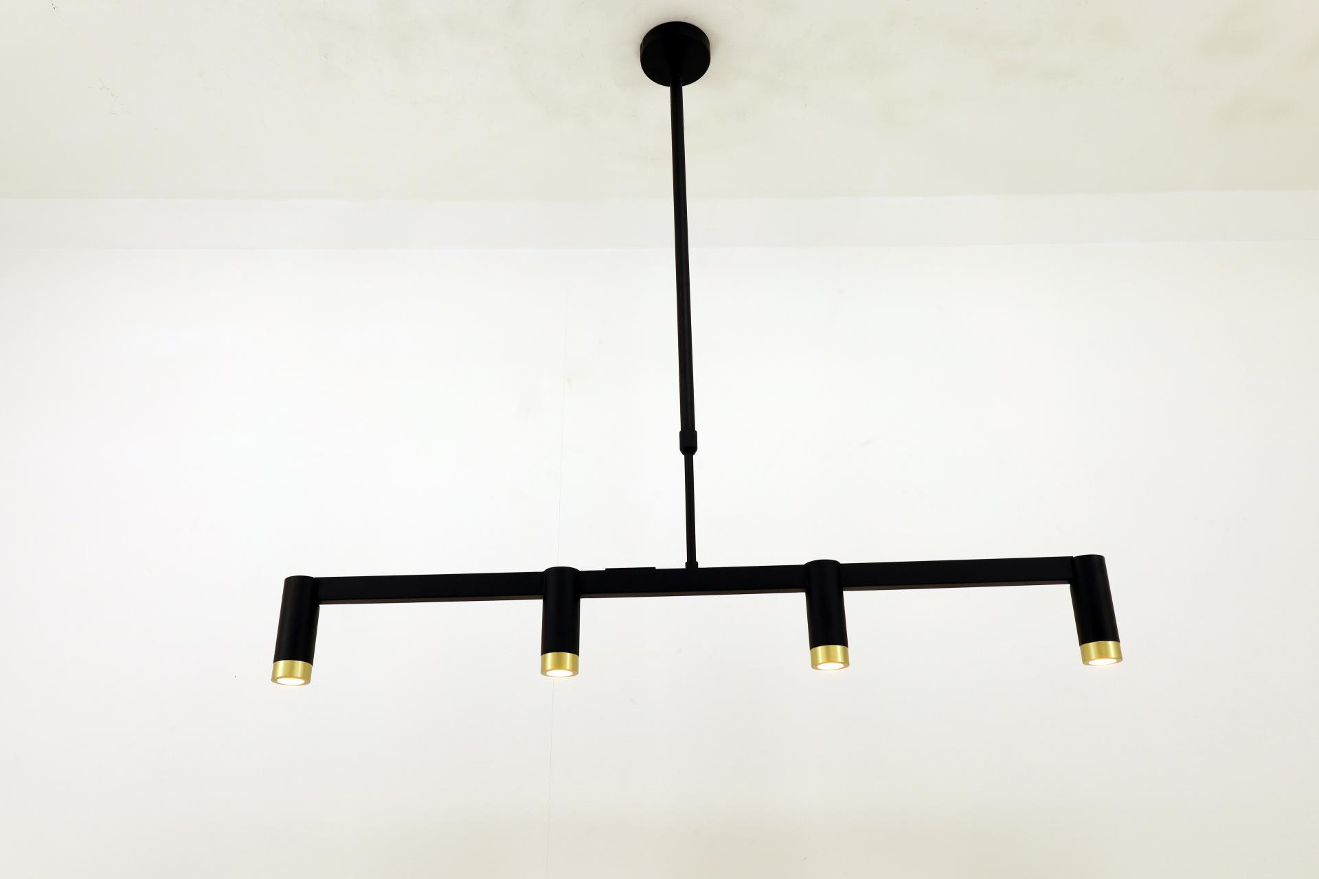 Strakke flexibele kokervormige MILLER 4-Lichts hanglamp | Zwart Goud
