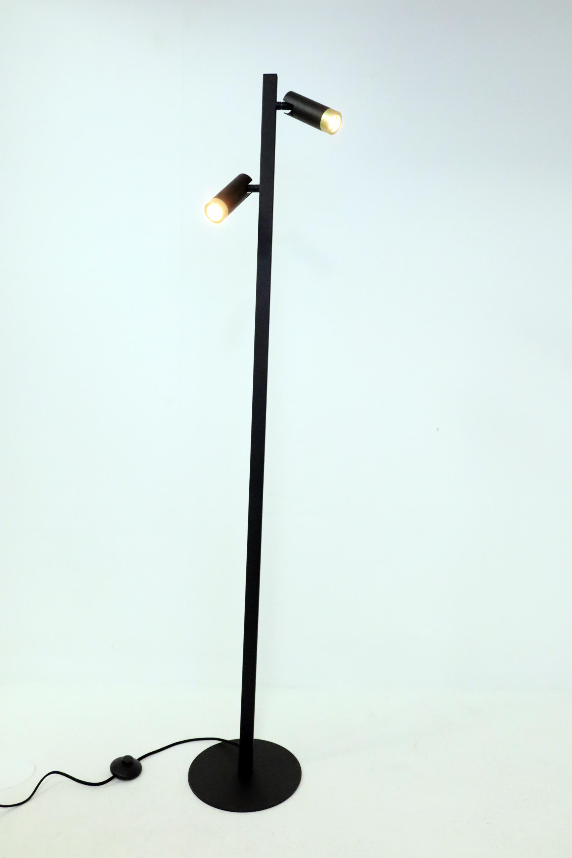 Strakke kokervormige MILLER 2-lichts vloerlamp | Zwart Goud