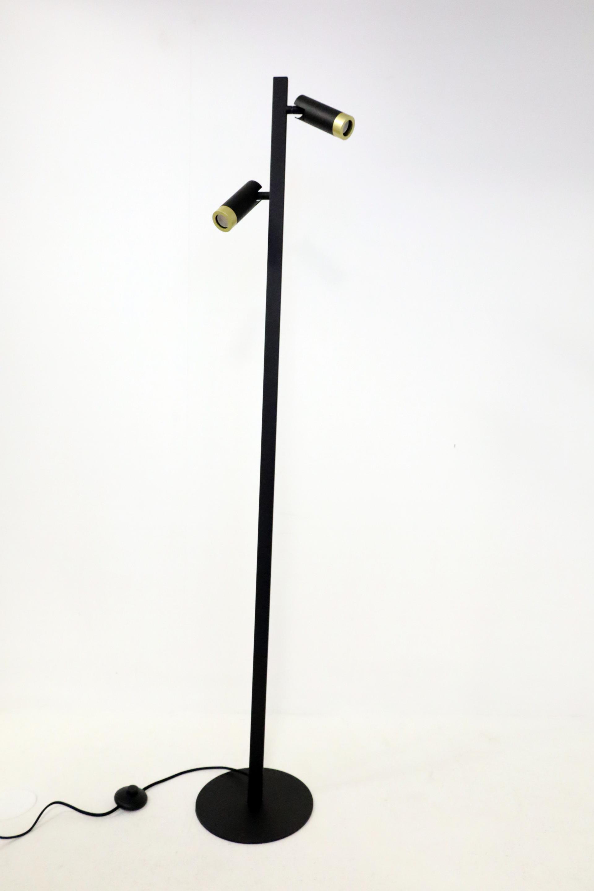 Strakke kokervormige MILLER 2-lichts vloerlamp | Zwart Goud