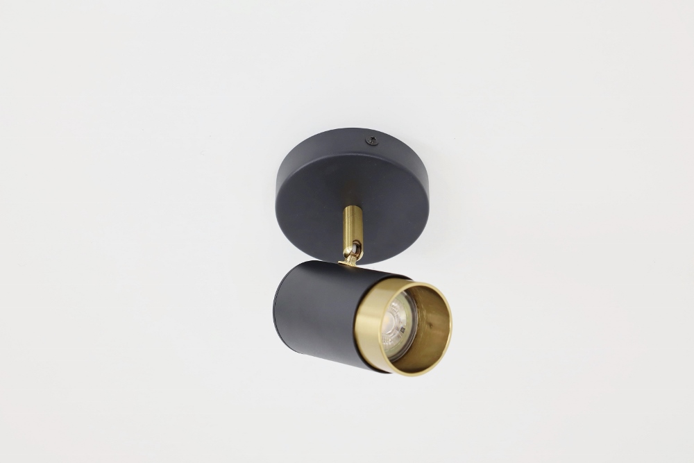 Elegante 1-lichts opbouwspot CAREGA rond | Zwart / Goud