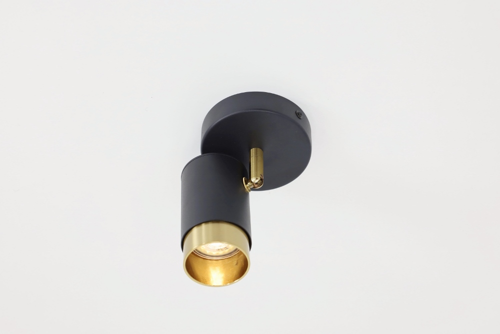 Elegante 1-lichts opbouwspot CAREGA rond | Zwart / Goud