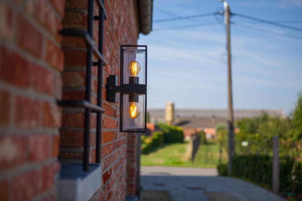 Moderne buitenlamp FLAIR up en down IP44 | Zwart