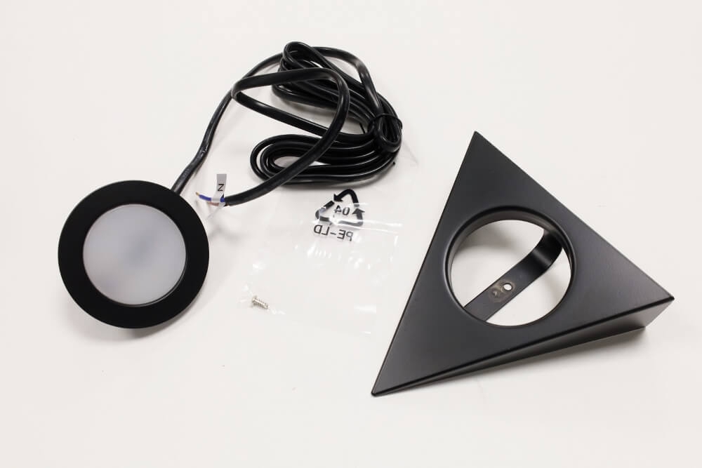 Driehoekspot / Keuken- onderbouwspot TRIANGLE LED 230V | Zwart