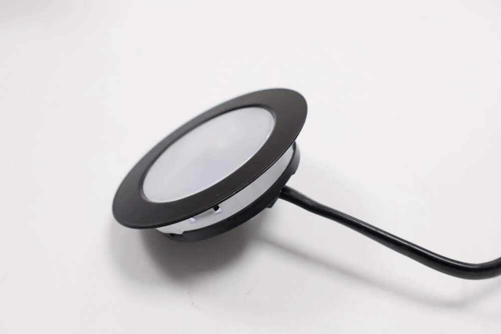 Driehoekspot / Keuken- onderbouwspot TRIANGLE LED 230V | Zwart