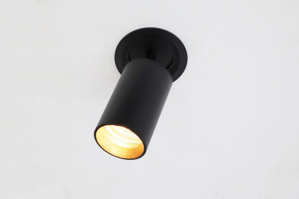 Elegante semi inbouwspot RANDY GU10 | Zwart