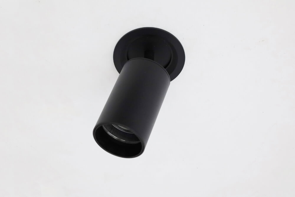 Elegante semi inbouwspot RANDY GU10 | Zwart