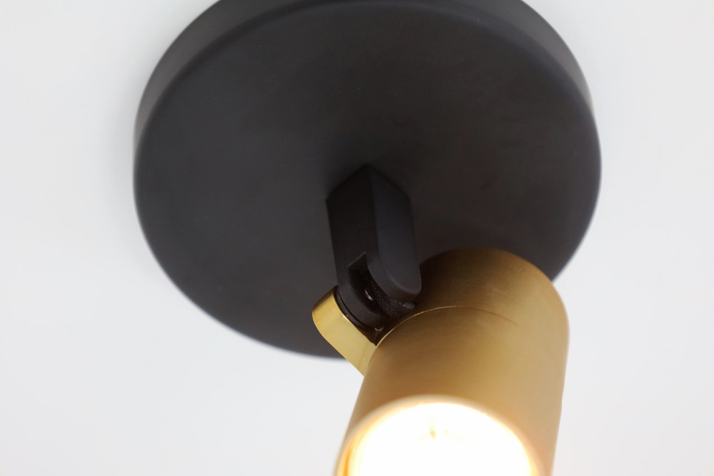 Minimalistische opbouwspot PETITE 1-lichts rond GU10 | Zwart / Goud