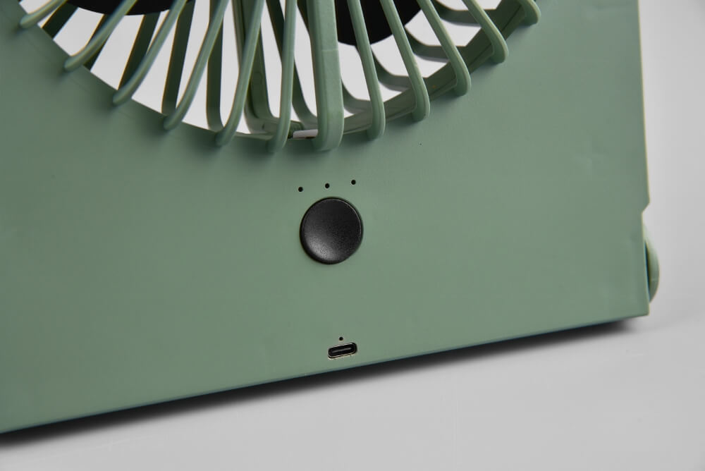 Groene tafelventilator BRIZZY oplaadbaar / draadloos | 3 snelheden