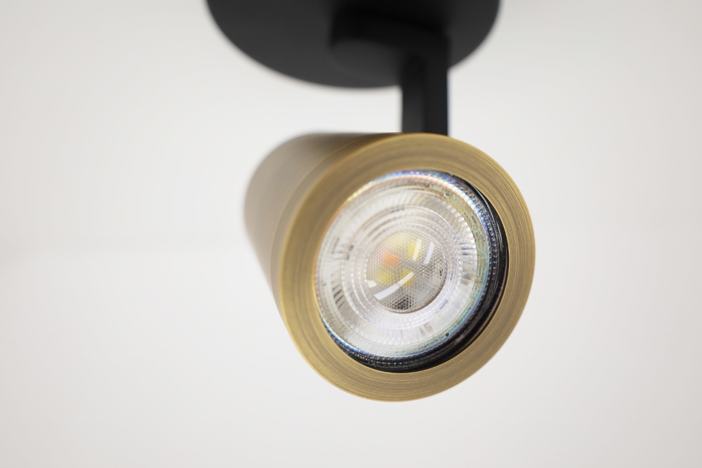 Stijlvolle strakke 1-lichts opbouwspot SCOOP rond | Zwart / Brons