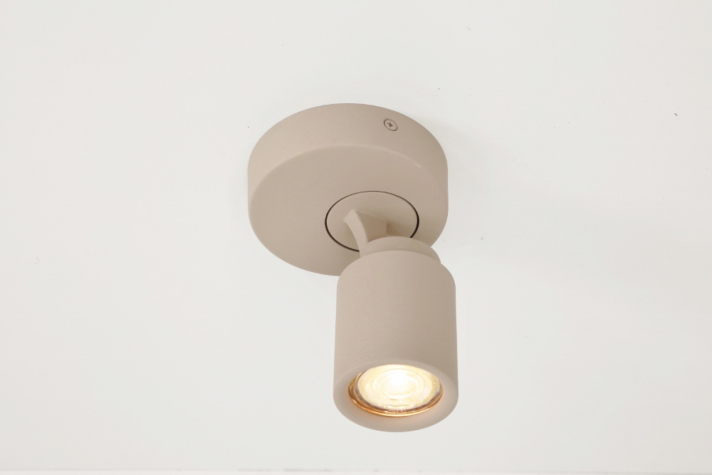 Stijlvolle opbouwspot ATTIRA 1-lichts rond GU10 | Creme / Zand