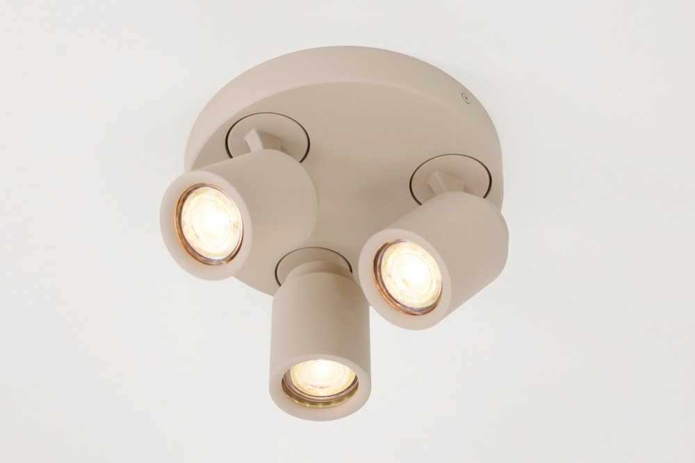 Stijlvolle opbouwspot ATTIRA 3-lichts rond GU10 | Creme / Zand