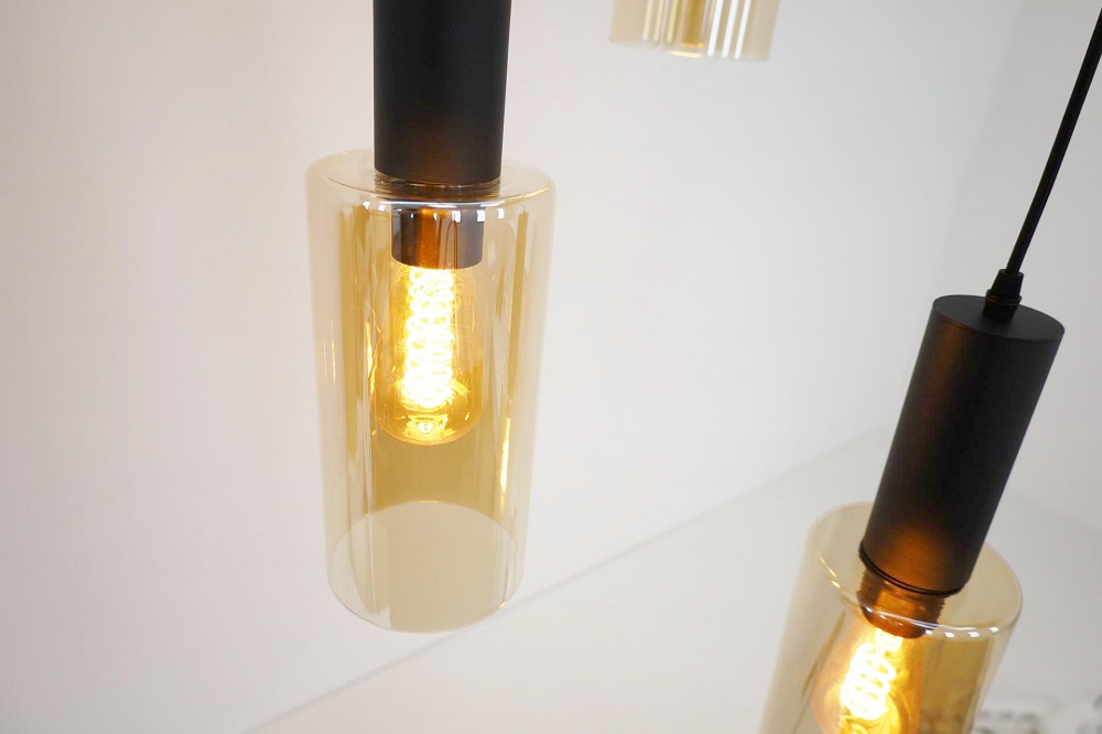 Sfeervolle hanglamp FABRIANO zwart / amber | 3-lichts rond