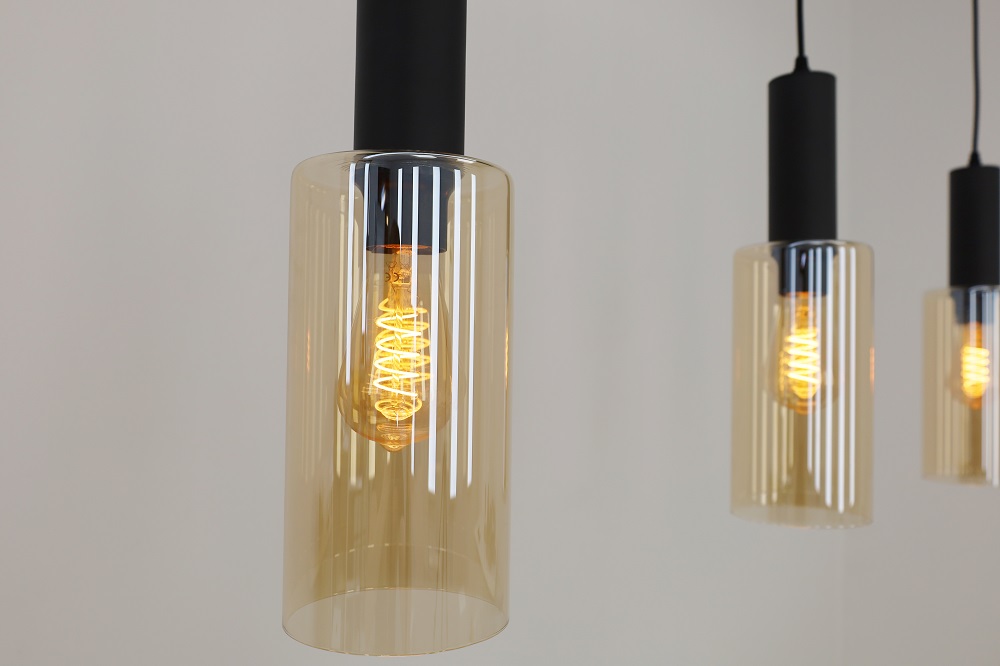 Sfeervolle hanglamp FABRIANO zwart / amber | 4-lichts balk