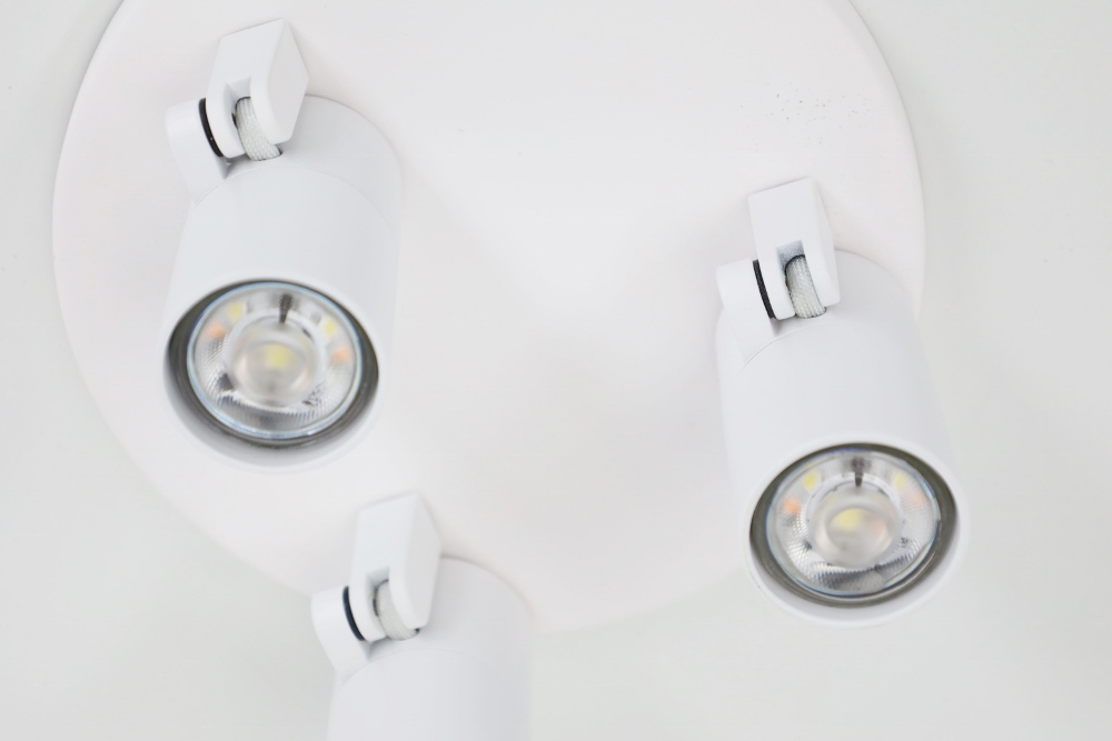 Minimalistische opbouwspot PETITE 2-lichts rond GU10 | Wit
