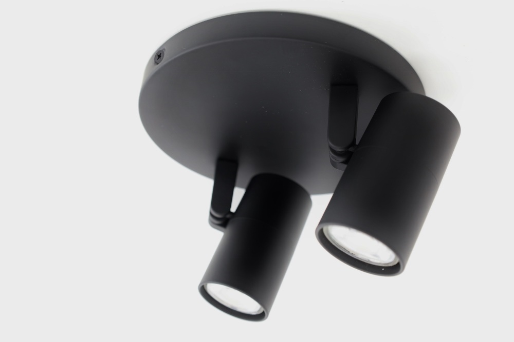 Minimalistische opbouwspot PETITE 2-lichts rond GU10 | Zwart
