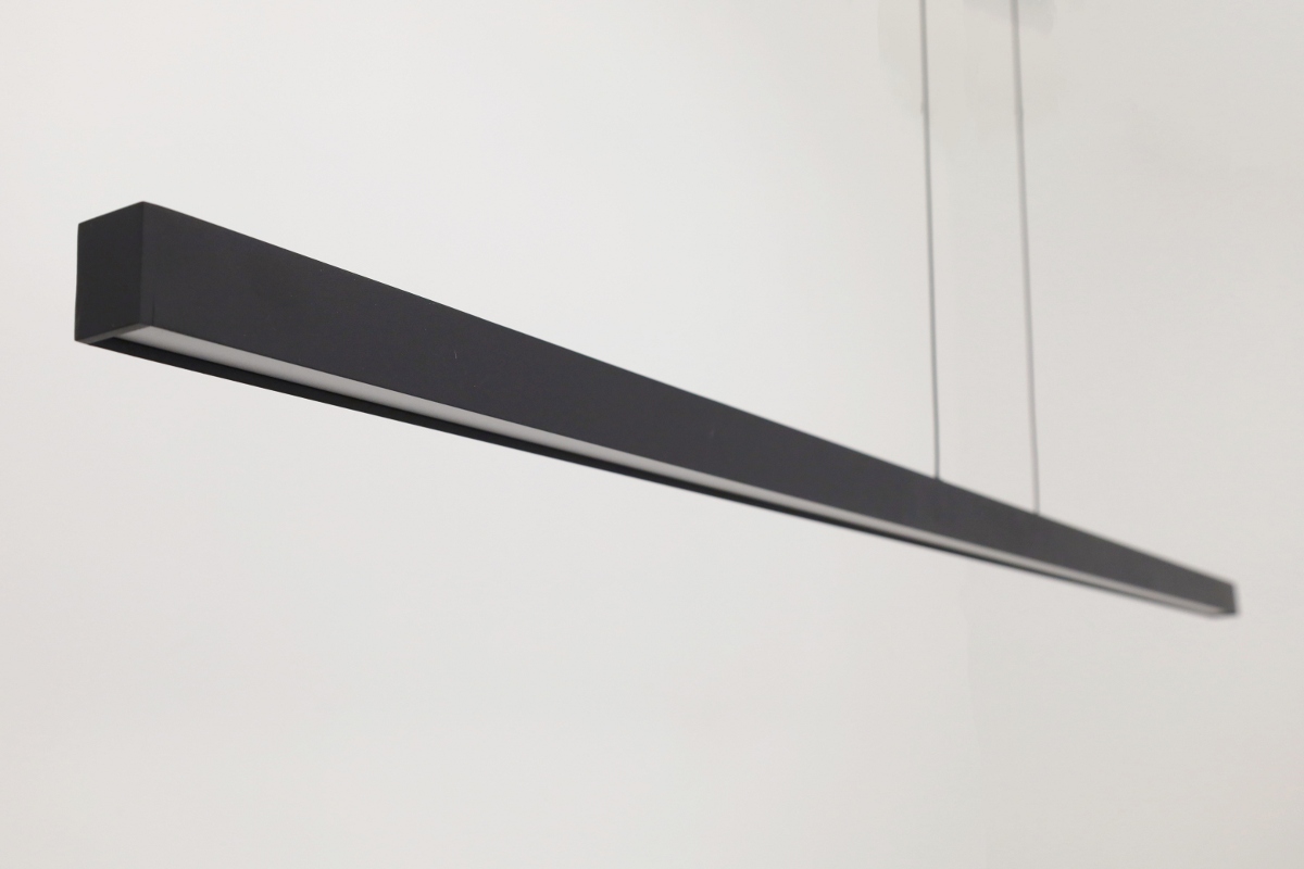 Strakke hanglamp TANDRIA 160 cm | Zwart