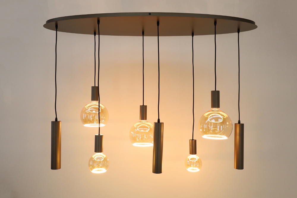 Hanglamp XIVA I ovaal 140 x 50 cm 8-lichts mokkabruin | Compleet