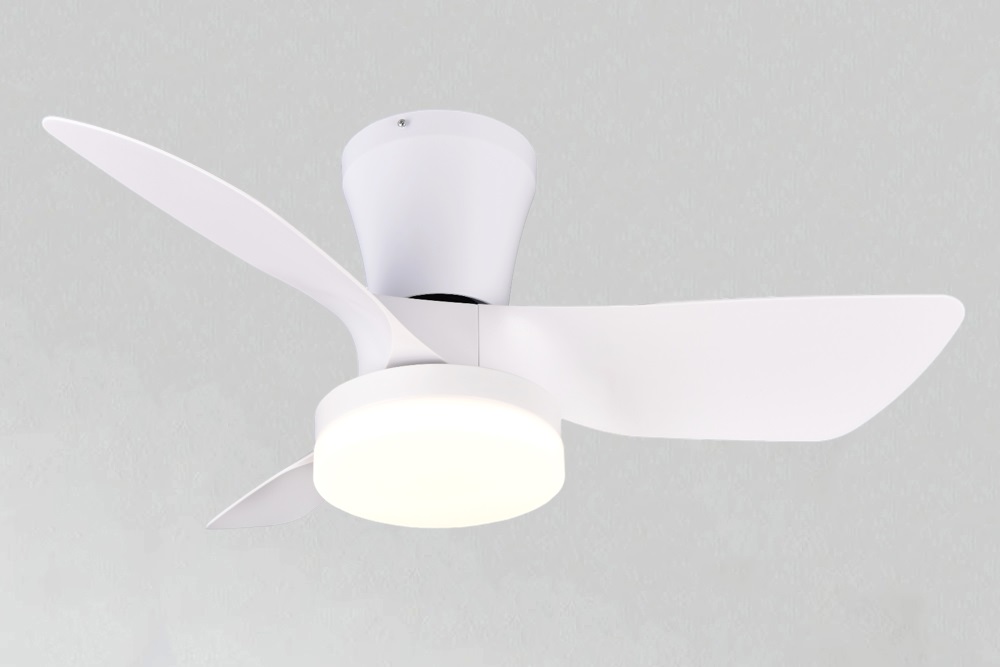 Strakke plafondventilator SVANVIK wit &Oslash; 76 cm met lamp | 6 snelheden