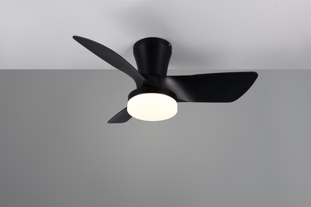 Strakke plafondventilator SVANVIK zwart Ø 76 cm met lamp | 6 snelheden