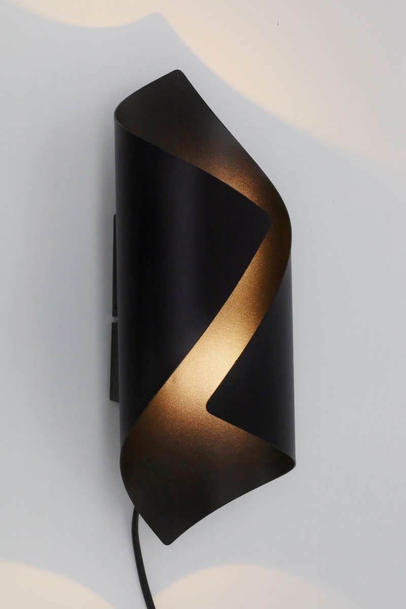 Stijlvolle wandlamp LATIA | Zwart