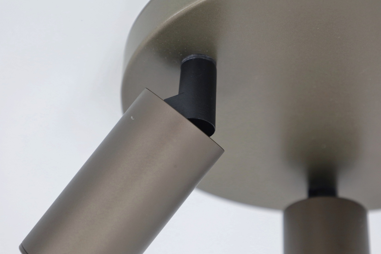 Strakke opbouwspot CHIRA 3-lichts | Brons
