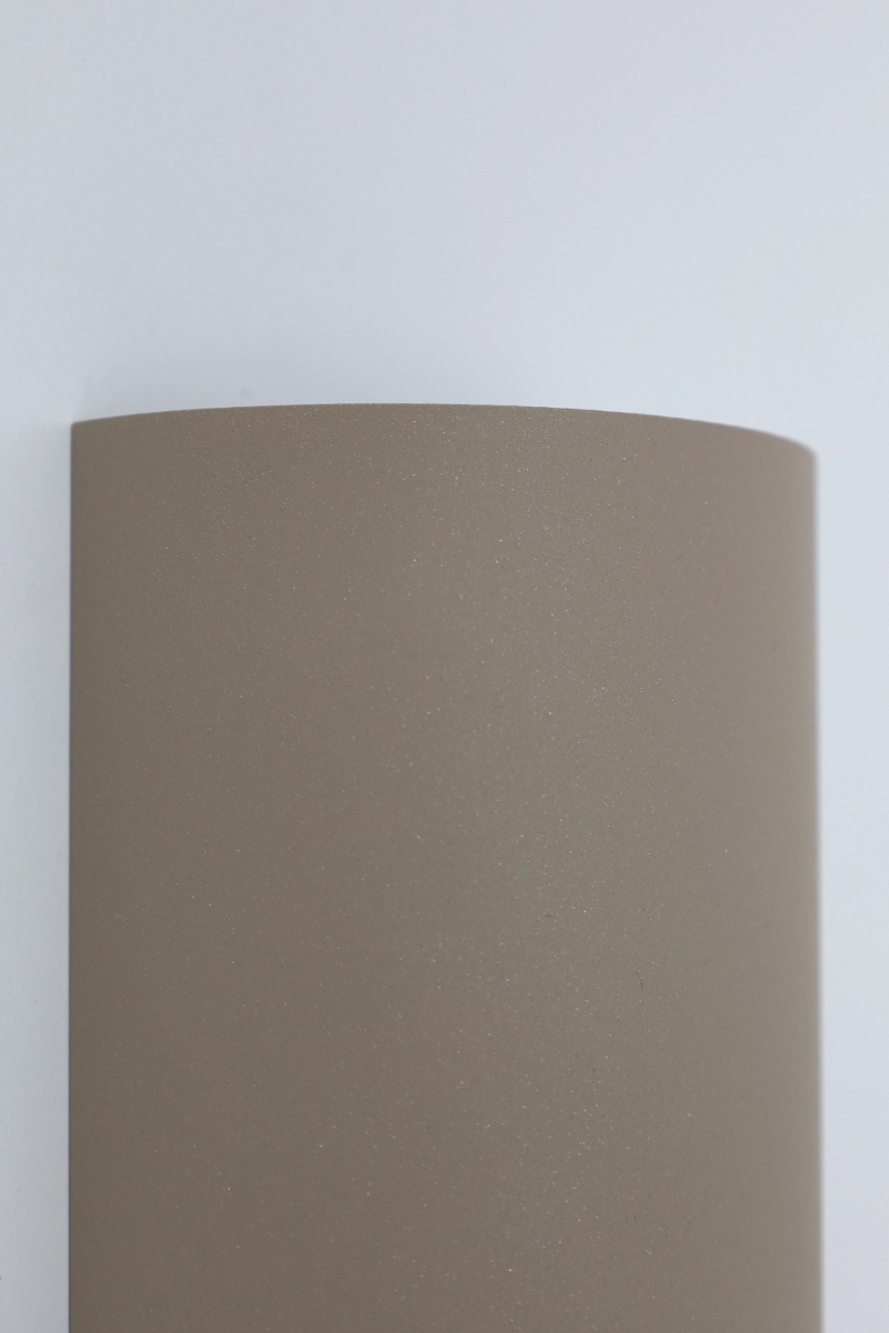 Strakke wandlamp HERA | Zand 