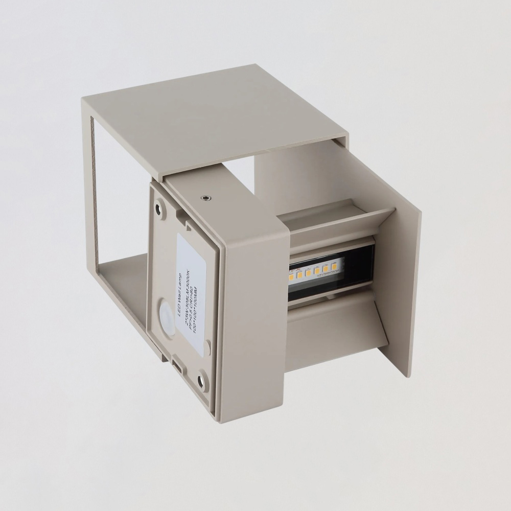 Vierkante LED buitenlamp / wandlamp ARRIGO | Zand